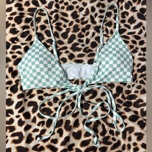 💕Zaful Bikini Top💕